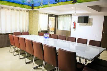 Ksr Park Hotel Hyderabad Bagian luar foto
