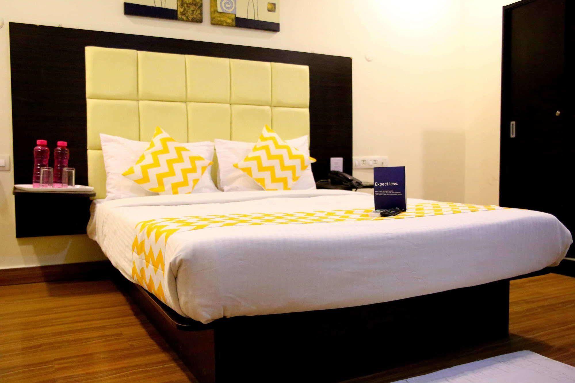 Ksr Park Hotel Hyderabad Bagian luar foto