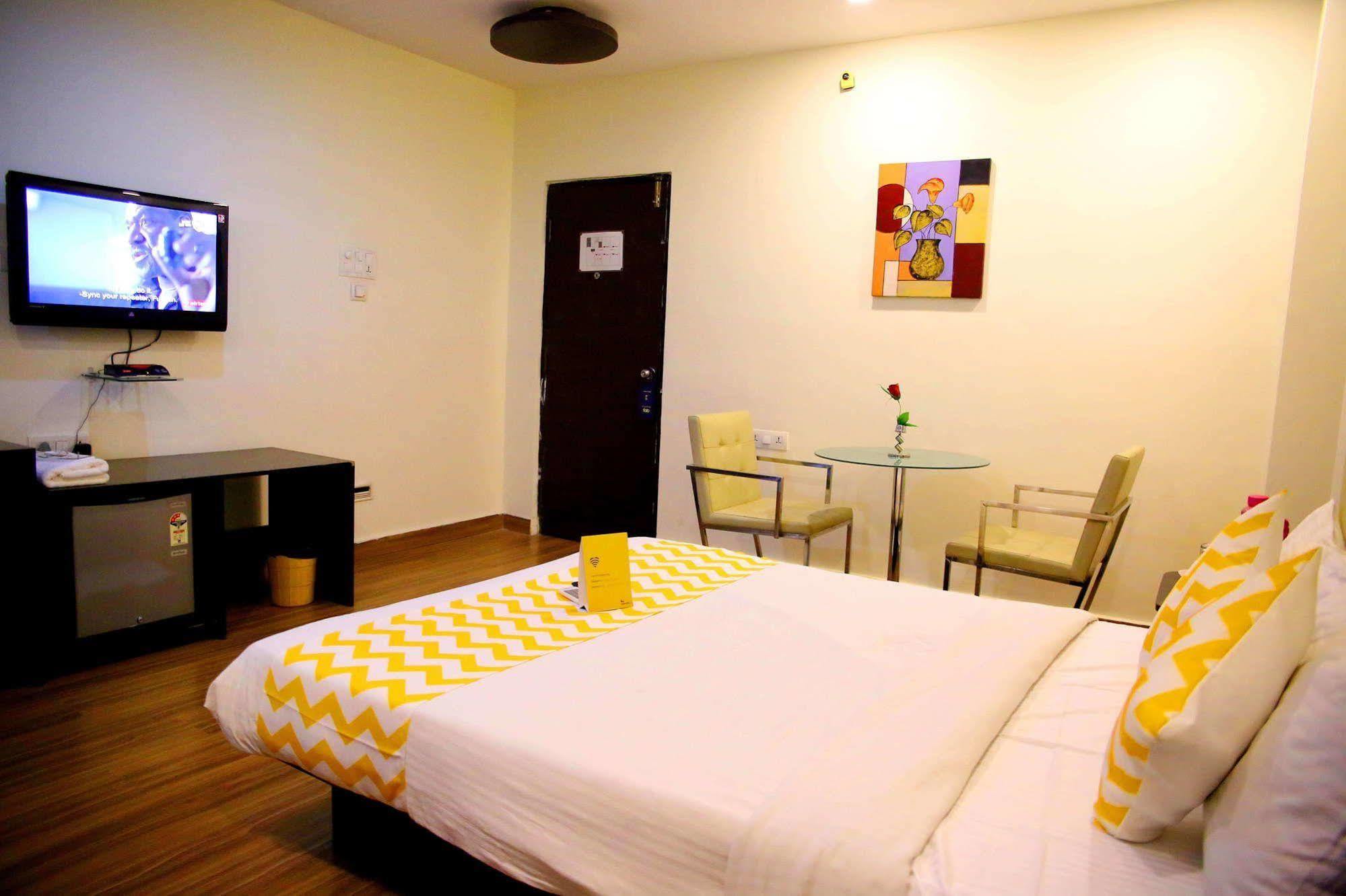 Ksr Park Hotel Hyderabad Bagian luar foto